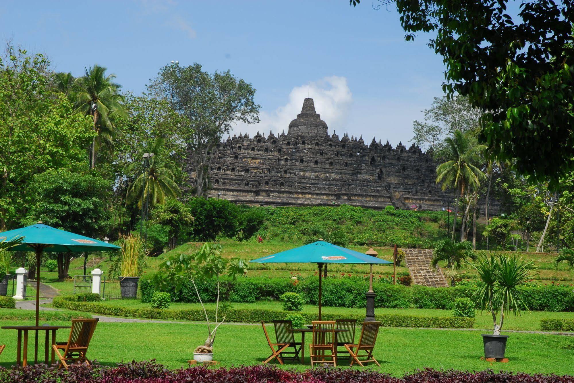 Manohara Resort Magelang Exterior photo